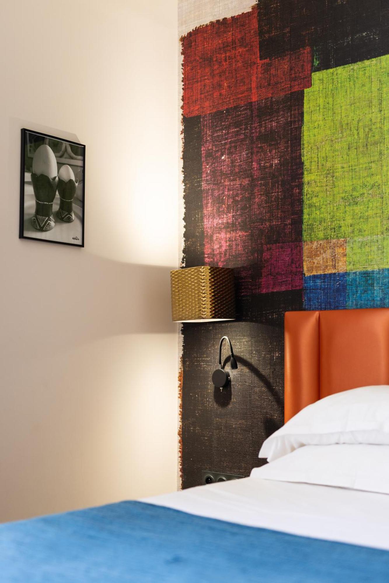 Verlaine Hotel 4*