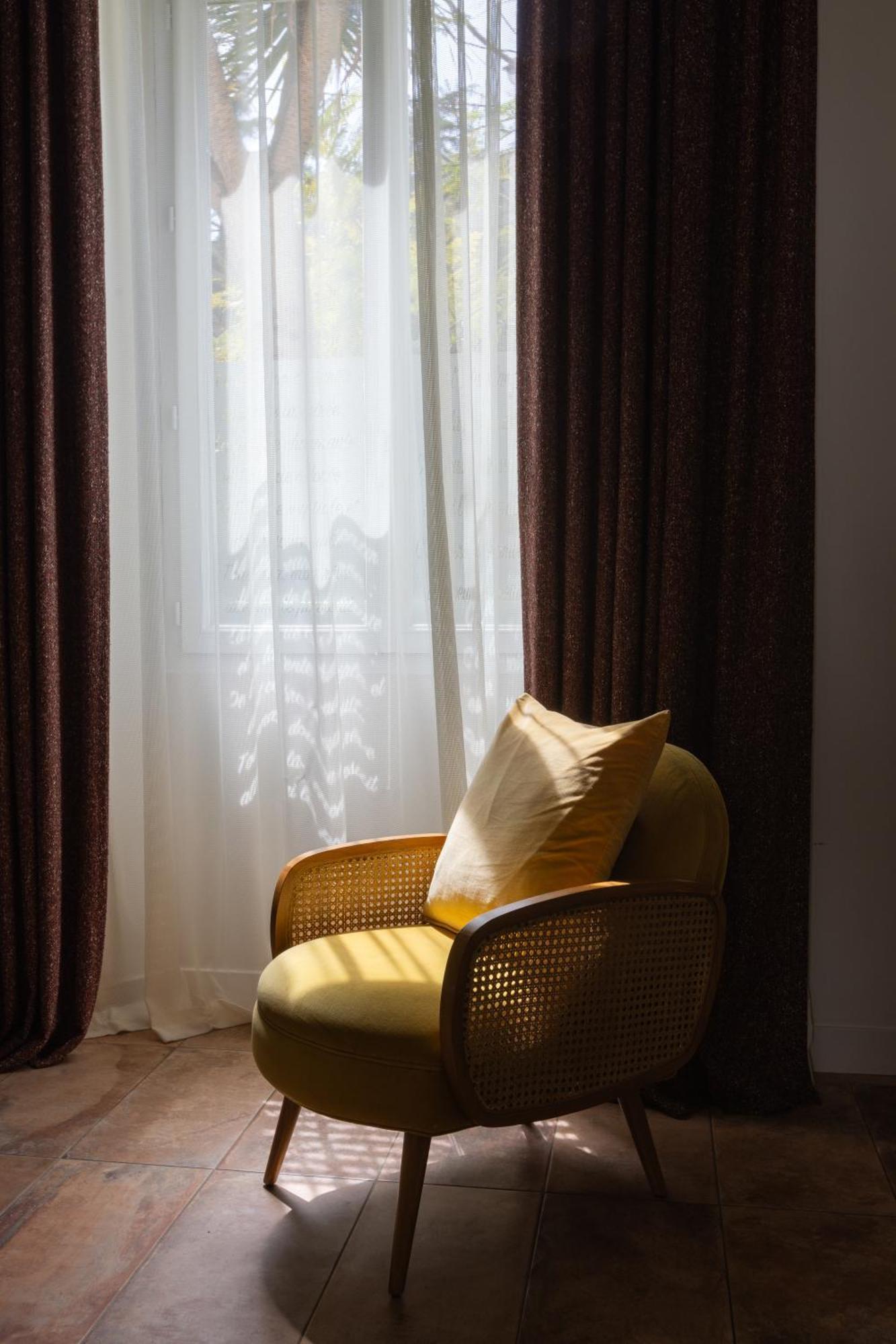 Verlaine Hotel